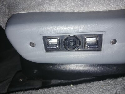 seat switch.jpg