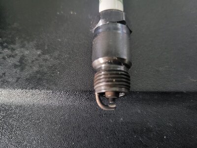 Spark Plugs2.jpg