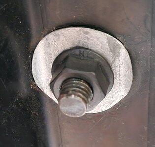 Air Dam Stud_Bolt_Spring Washer Assembly.jpg