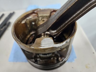 a2648f8f-0466-4dce-87f9-d58c341f77e4.jpg