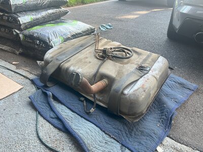 fueltank03.jpg