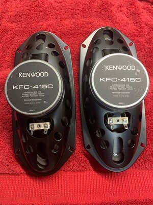 Speakers Kenwood 4x10 back.jpg